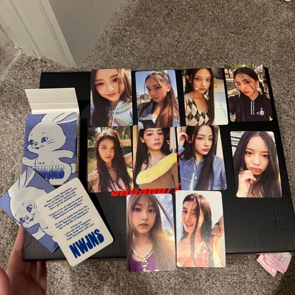 new jeans photo cards